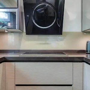  Apartment Montaigne Executive